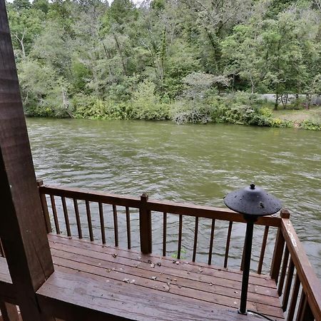 Heaven On The Toccoa Where You Will Enjoy The Sites And Sounds Of The Toccoa River Mineral Bluff Екстер'єр фото
