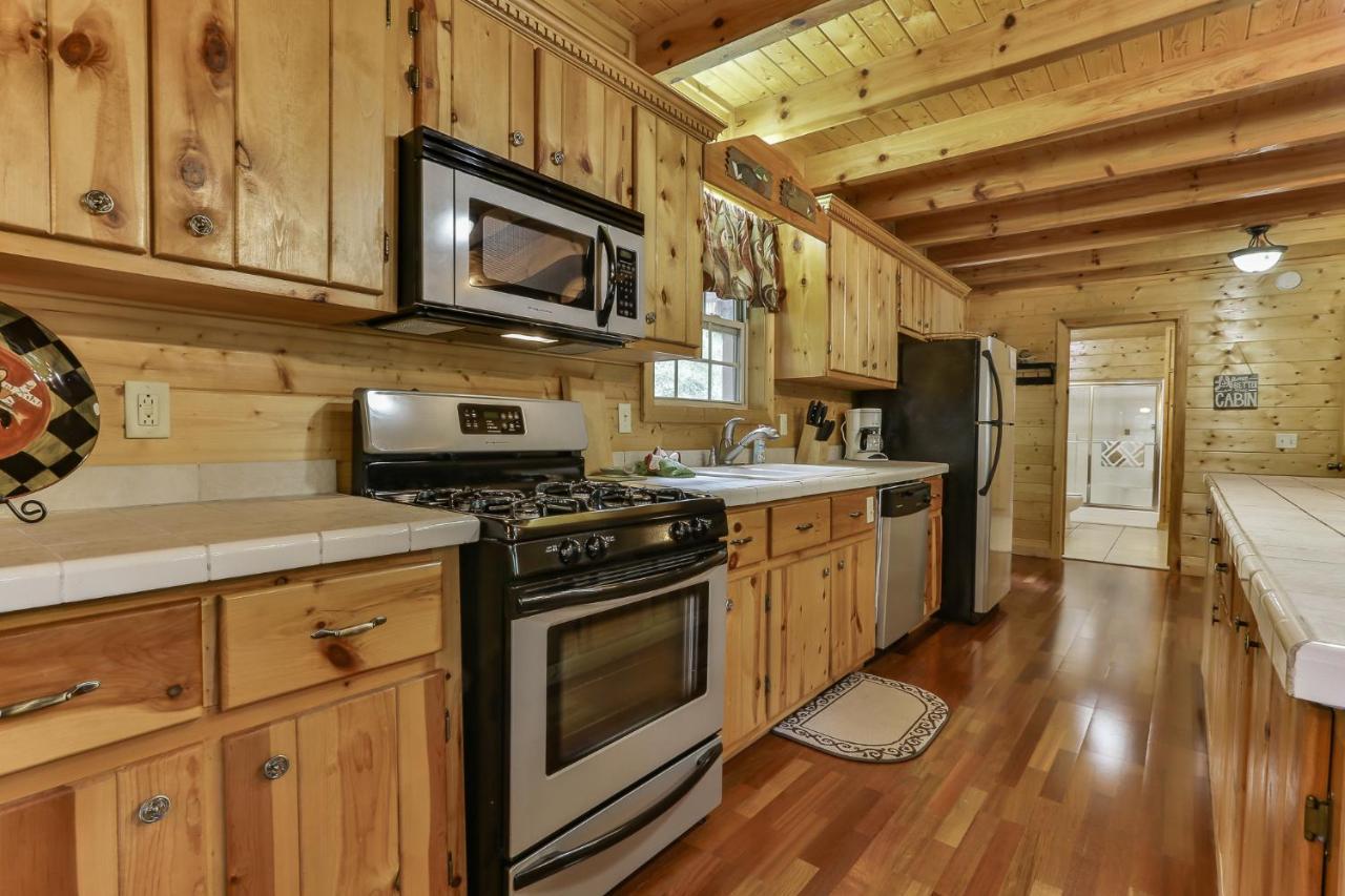 Heaven On The Toccoa Where You Will Enjoy The Sites And Sounds Of The Toccoa River Mineral Bluff Екстер'єр фото